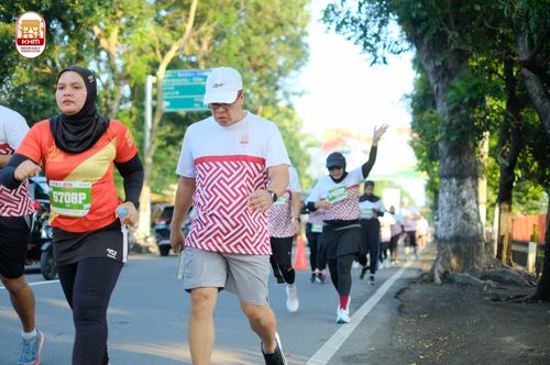 Race photo from Kediri Half Marathon 2024