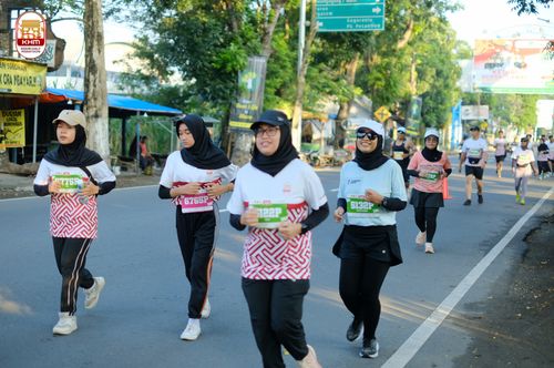 Race photo from Kediri Half Marathon 2024