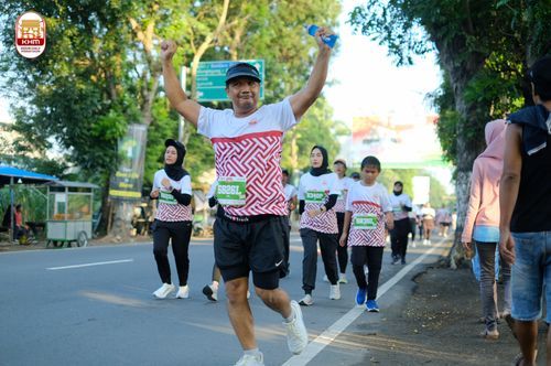 Race photo from Kediri Half Marathon 2024