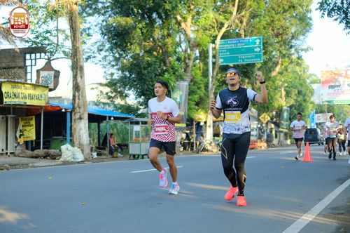 Race photo from Kediri Half Marathon 2024