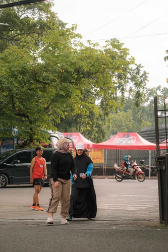 Race photo from Running 5 K