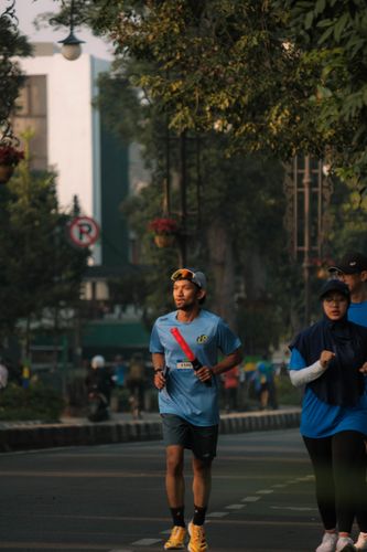 Race photo from Happy One Decade Unpad Runner