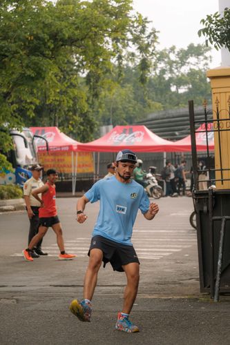 Race photo from Running 5 K