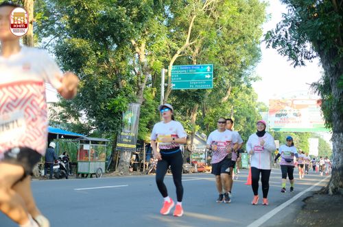 Race photo from Kediri Half Marathon 2024