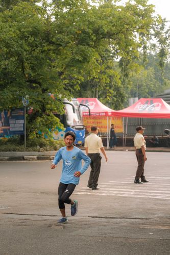 Race photo from Running 5 K