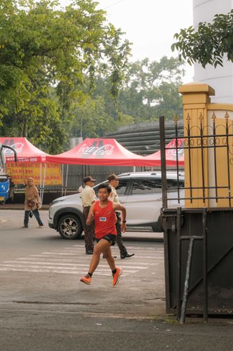 Race photo from Running 5 K