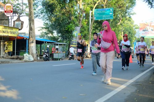 Race photo from Kediri Half Marathon 2024