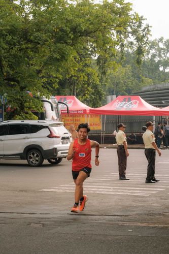 Race photo from Running 5 K
