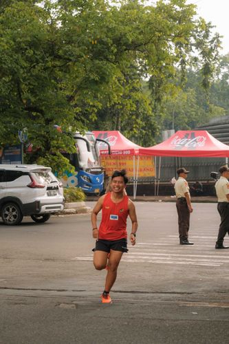 Race photo from Running 5 K