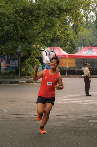 Race photo from Running 5 K