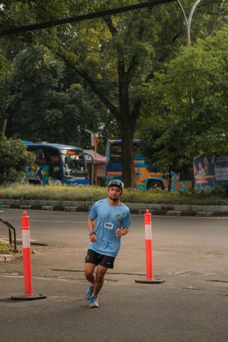 Race photo from Running 5 K
