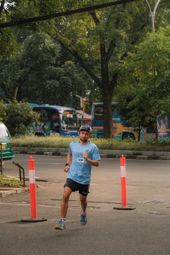 Race photo from Running 5 K