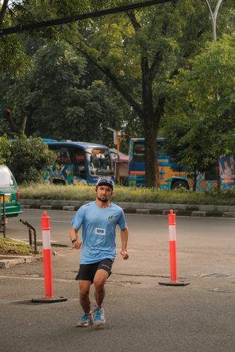 Race photo from Running 5 K