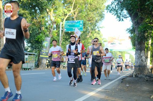 Race photo from Kediri Half Marathon 2024