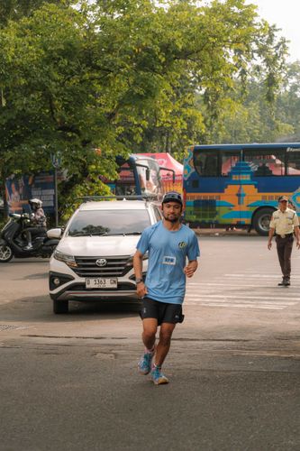 Race photo from Running 5 K