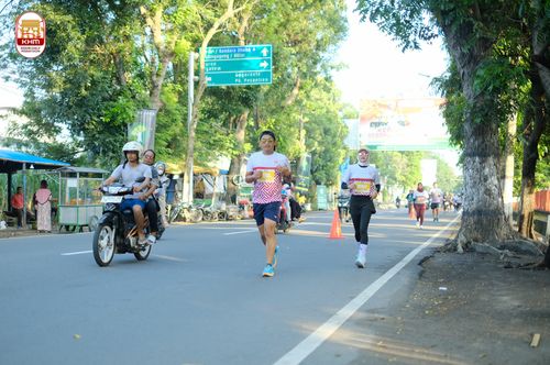 Race photo from Kediri Half Marathon 2024