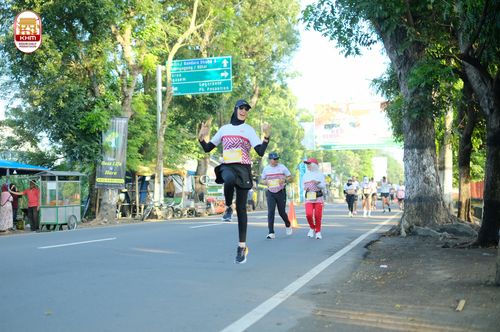Race photo from Kediri Half Marathon 2024