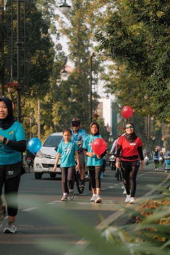 Race photo from Happy One Decade Unpad Runner