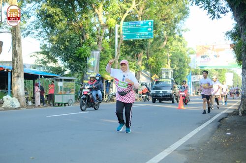 Race photo from Kediri Half Marathon 2024