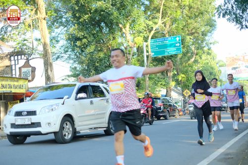 Race photo from Kediri Half Marathon 2024