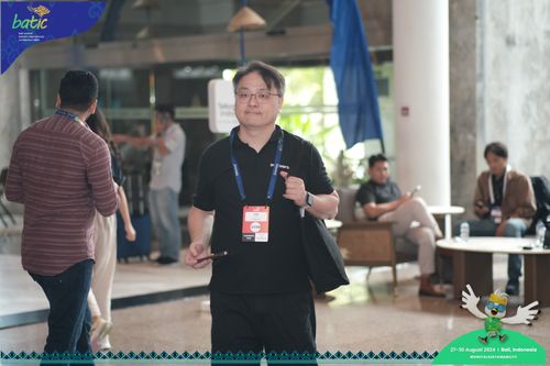 Race photo from Telin Batic 2024 Photo Search