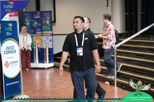 Race photo from Telin Batic 2024 Photo Search