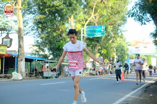 Race photo from Kediri Half Marathon 2024