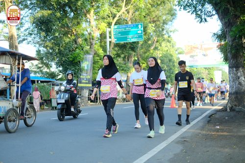 Race photo from Kediri Half Marathon 2024