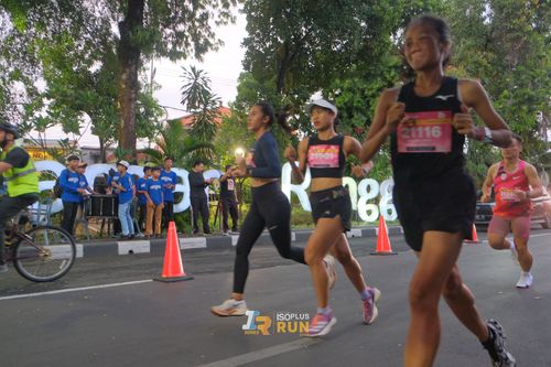 Race photo from Isoplus Run 2024 Surabaya