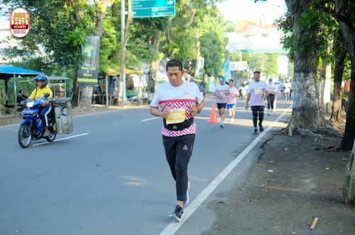 Race photo from Kediri Half Marathon 2024