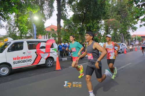Race photo from Isoplus Run 2024 Surabaya