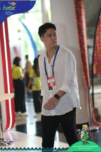 Race photo from Telin Batic 2024 Photo Search