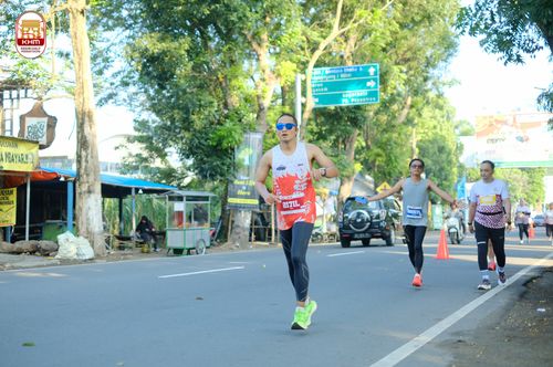Race photo from Kediri Half Marathon 2024