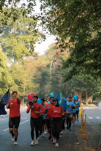 Race photo from Happy One Decade Unpad Runner