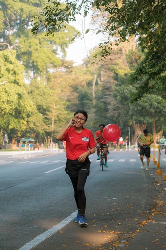 Race photo from Happy One Decade Unpad Runner
