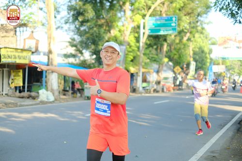 Race photo from Kediri Half Marathon 2024