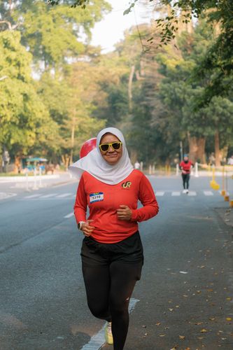 Race photo from Happy One Decade Unpad Runner