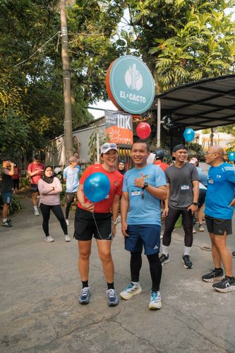 Race photo from Happy One Decade Unpad Runner