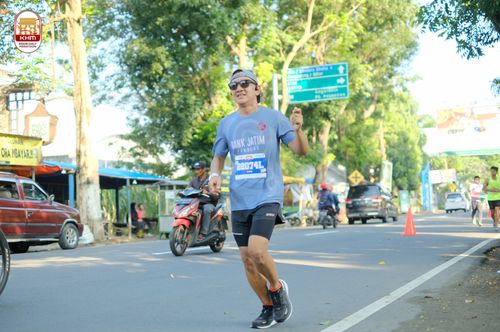 Race photo from Kediri Half Marathon 2024