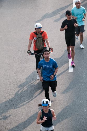 Race photo from NU SKIN RUNNING CLUB