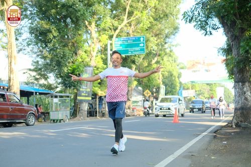 Race photo from Kediri Half Marathon 2024