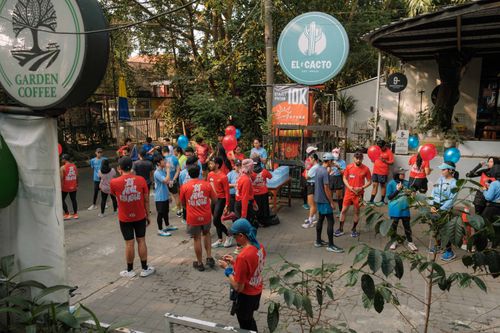 Race photo from Happy One Decade Unpad Runner