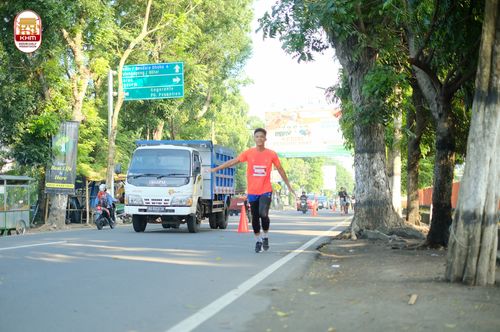 Race photo from Kediri Half Marathon 2024