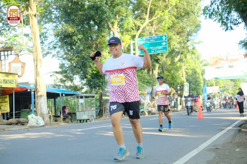 Race photo from Kediri Half Marathon 2024