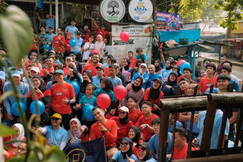 Race photo from Happy One Decade Unpad Runner