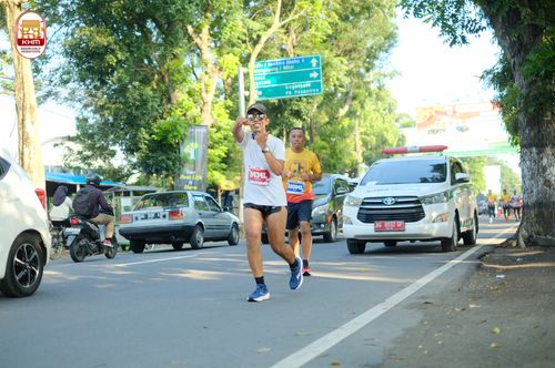 Race photo from Kediri Half Marathon 2024