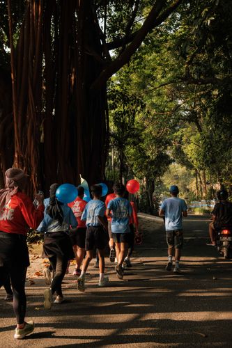 Race photo from Happy One Decade Unpad Runner