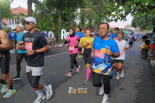 Race photo from Isoplus Run 2024 Surabaya