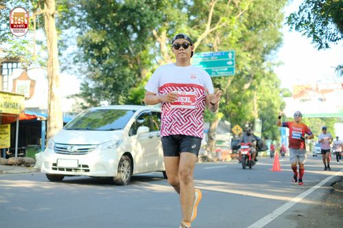 Race photo from Kediri Half Marathon 2024