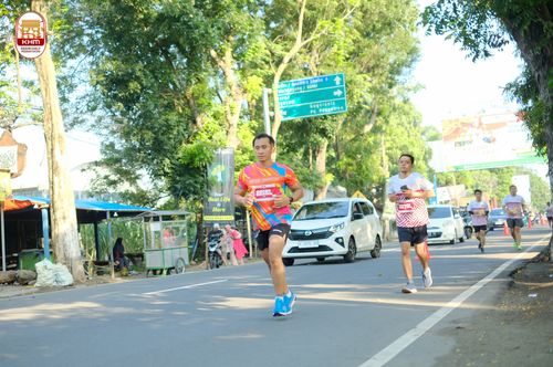 Race photo from Kediri Half Marathon 2024